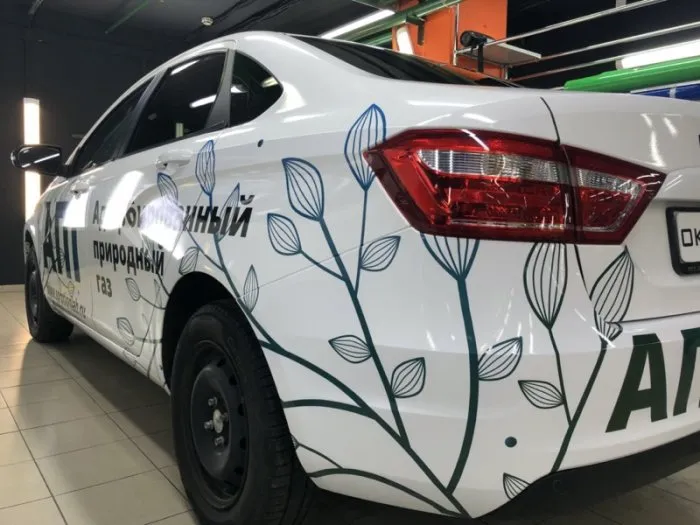 Фото - Брендирование Lada Vesta — «ЛСП»