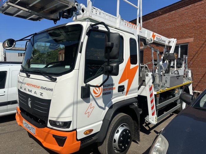 Оклейка спецтранспорта