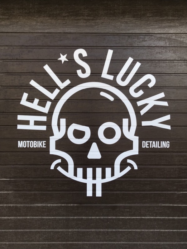 Оформление детейлинга Hell's ☠ Lucky логотипами
